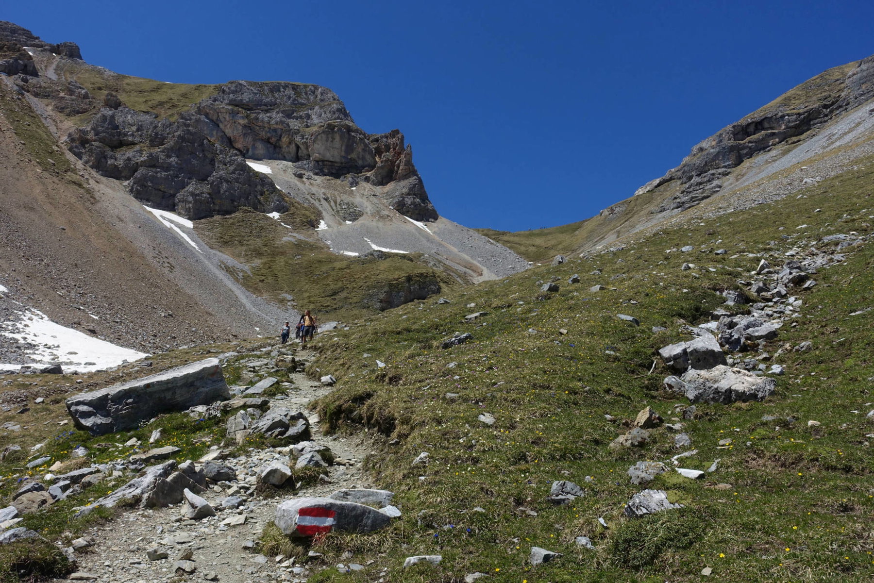 Aufstieg zum Serlesjöchl. Foto: Peter Backé