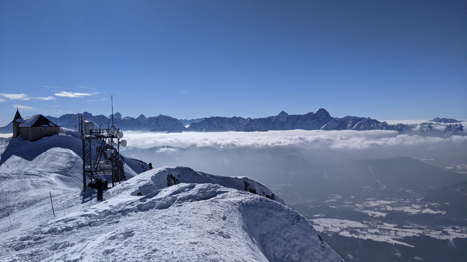 Blick vom Gipfel nach Süden. Foto: Martin Heppner