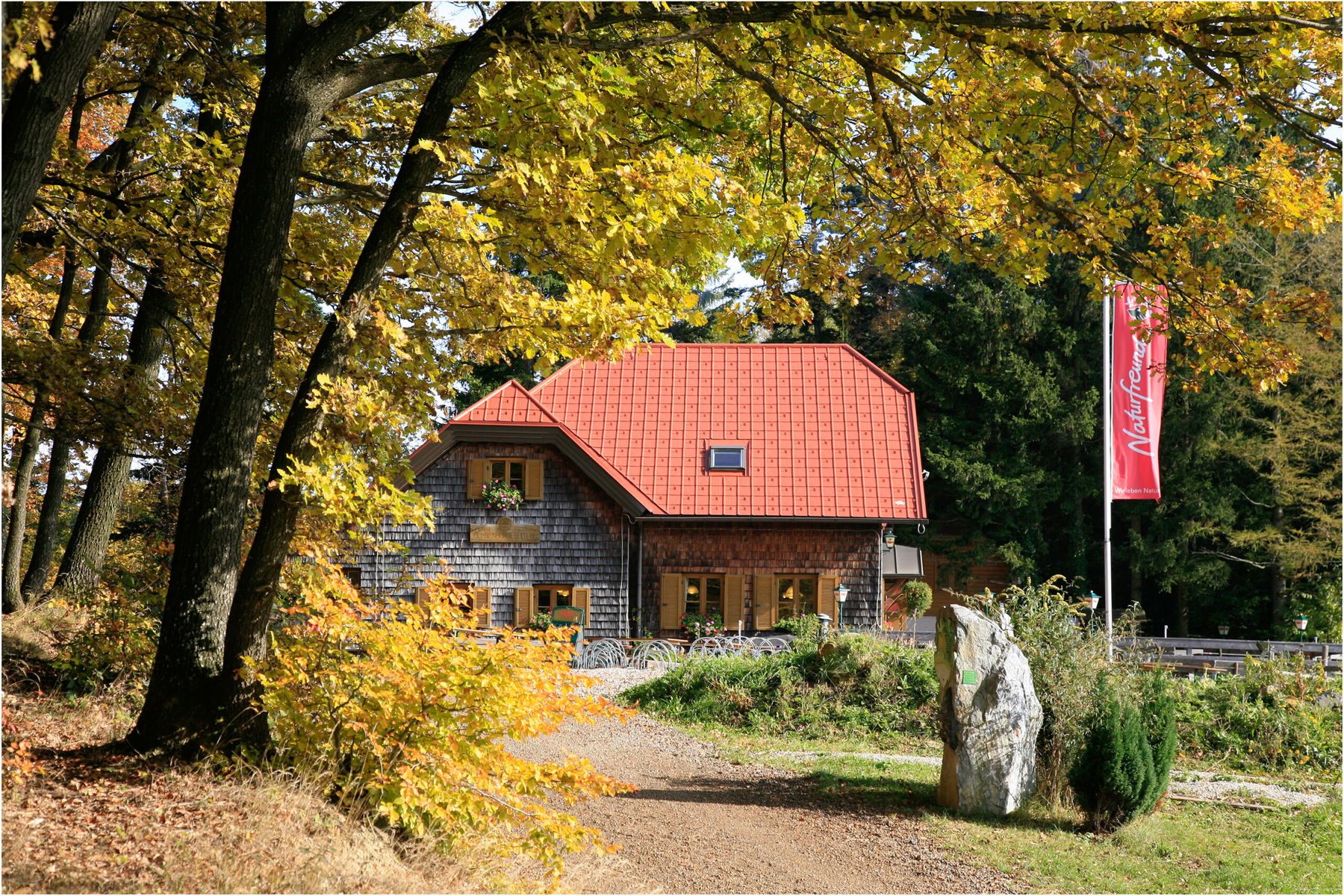 9 Von Wilhelmsburg zur Ochsenburger Hütte